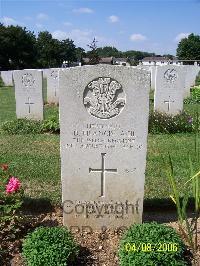 Ranville War Cemetery - Francis, David