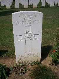 Ranville War Cemetery - Freeman, Edward