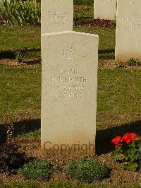 Ranville War Cemetery - Friemauth, Erich