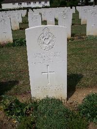 Ranville War Cemetery - Grainger, William Albert John