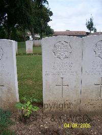 Ranville War Cemetery - Greaves, Norman
