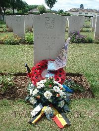 Ranville War Cemetery - Gerard, Edouard