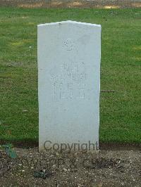 Ranville War Cemetery - Sausmekat, Erich